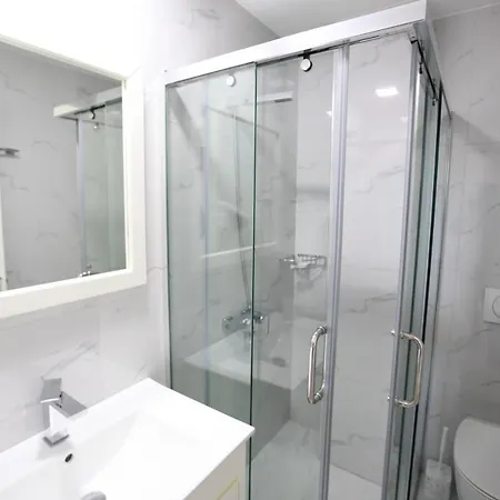 Mare 4* كساميل