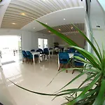 Mare Hotell Ksamil