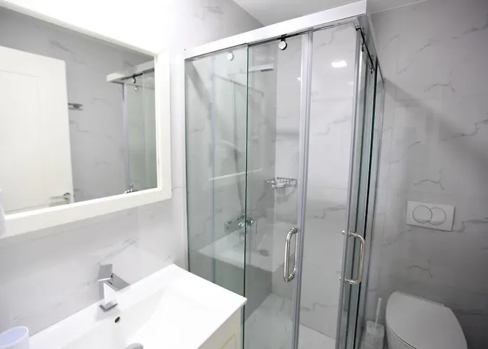 Mare 4* Εξαμίλιο