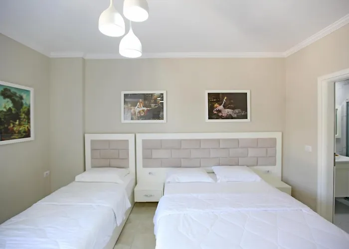 Mare 4* Εξαμίλιο